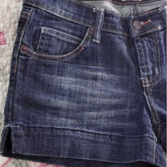 Vintage Costa Blanca Y2K Mid Rise Shorts- (28 on tag but fits like 25) - Picture 7 of 13